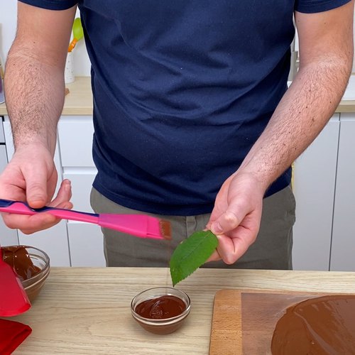 Mousse de chocolate com frutas vermelhas