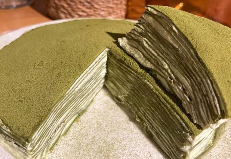 Gâteau de crêpes au Matcha