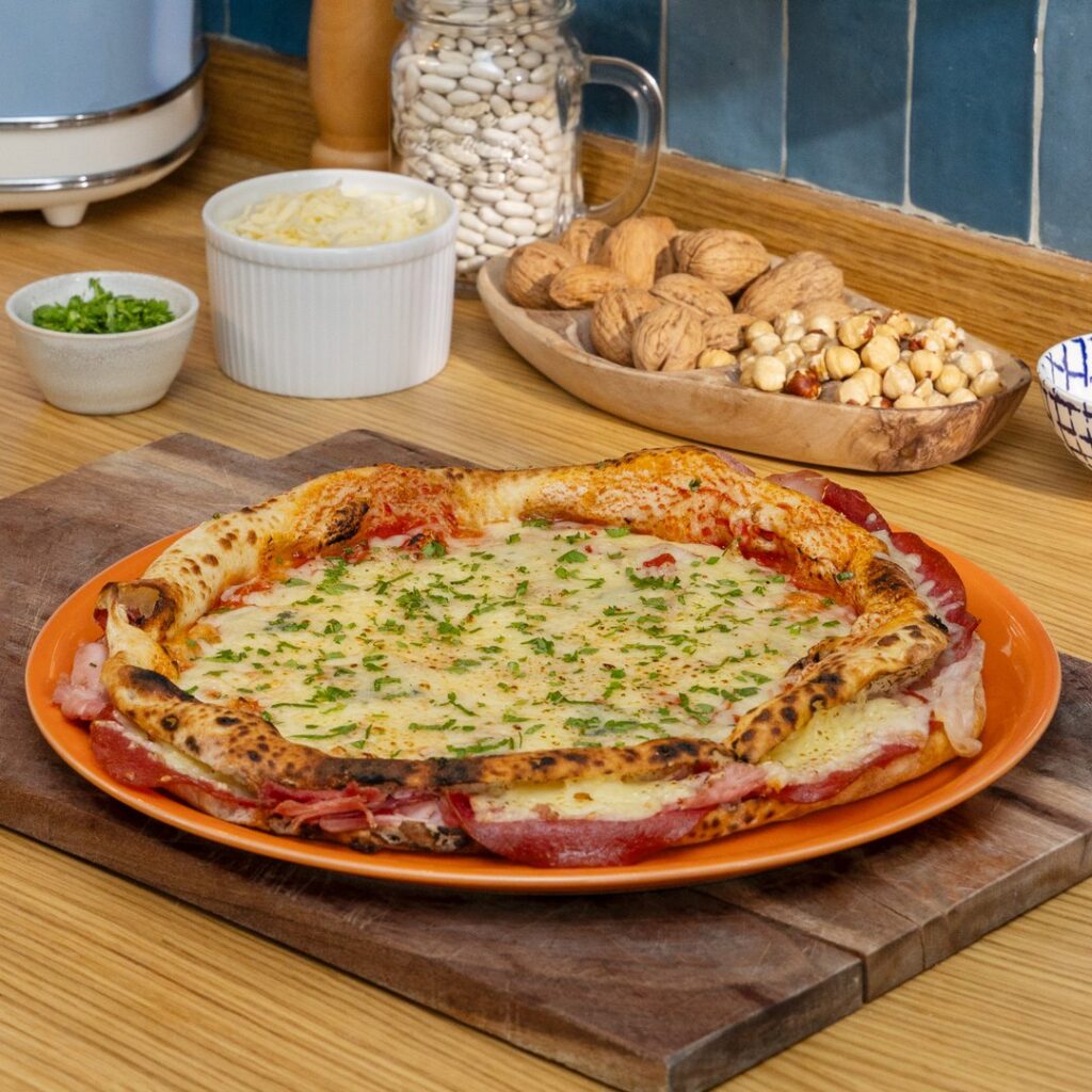 Pizza com borda recheada