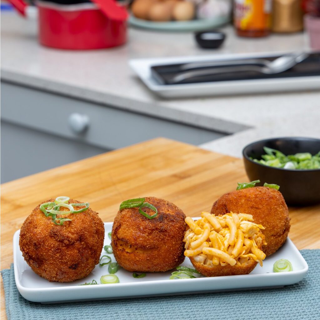 Bolinhas de macarrão com quiejo e frango