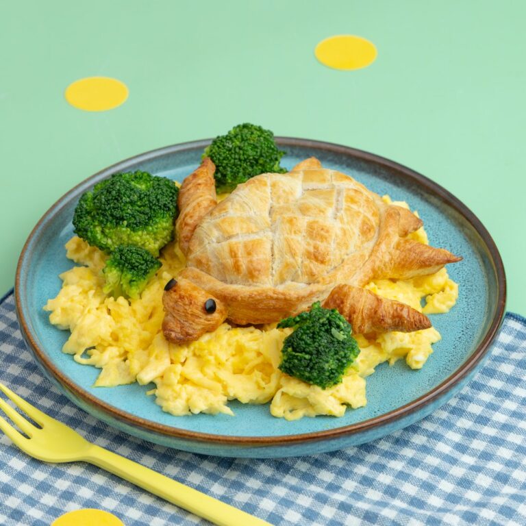 Croissant Turtle