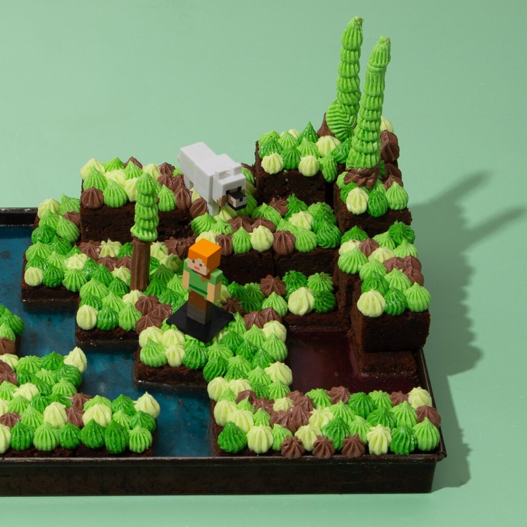 Minecraft Cake