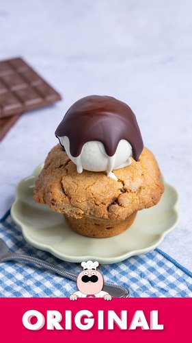 Gooey S'mores Cookie Muffins