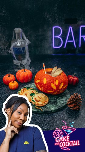 Pumpkin Hand Pie & Cocktail